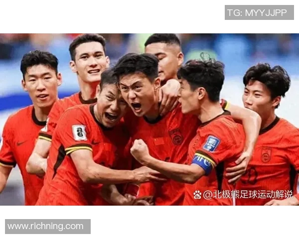 印度足球明星崛起引领南亚绿茵场热潮推动体育新风尚