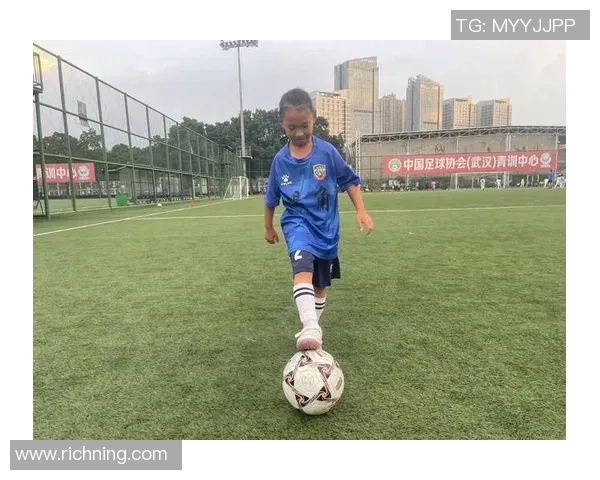 河南省女足球星的崛起与发展探析及其在中国足球中的地位