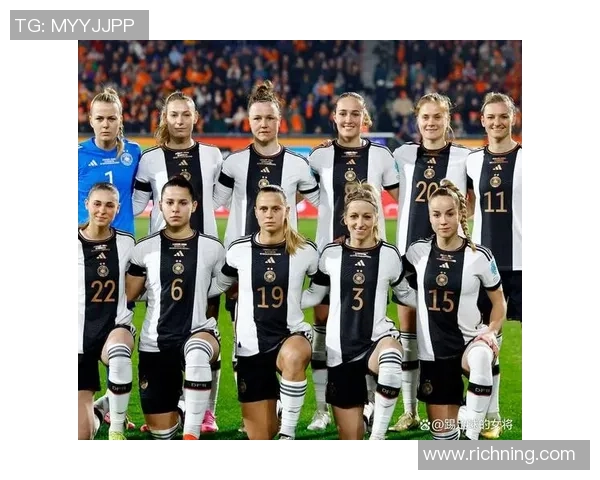 闪耀绿茵的力量德国女足球星们如何以坚毅与激情书写巅峰传奇 闪耀绿茵的力量德国女足球星们如何以坚毅与激情书写巅峰传奇