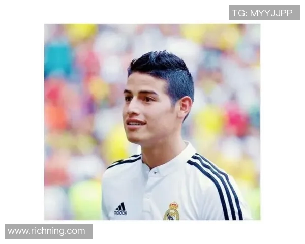 球星画中画足球技术的发明者及其对足球传播的影响分析